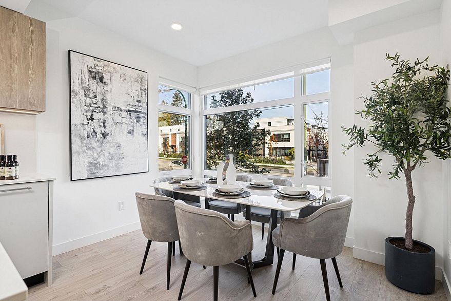 211 1008 W 47th Avenue