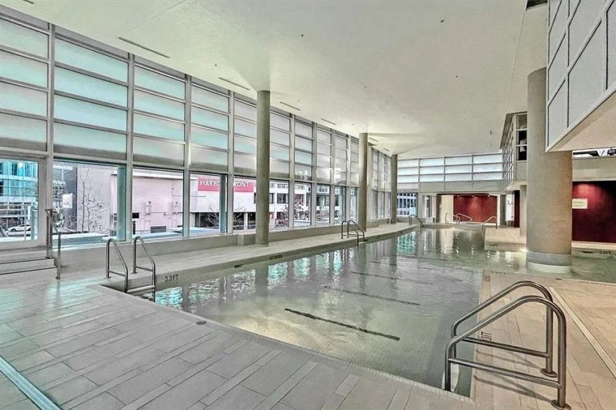 1001 1139 W Cordova Street