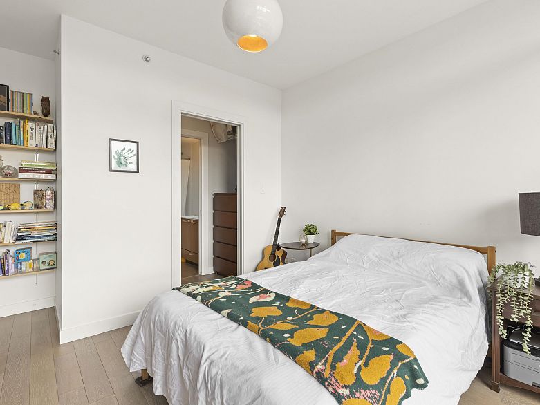 507 2321 Scotia Street