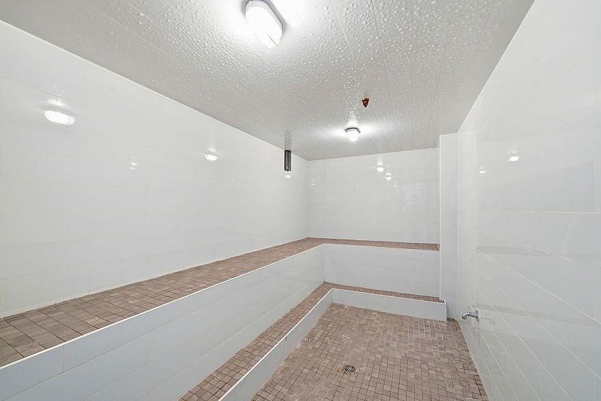 408 2201 Pine Street