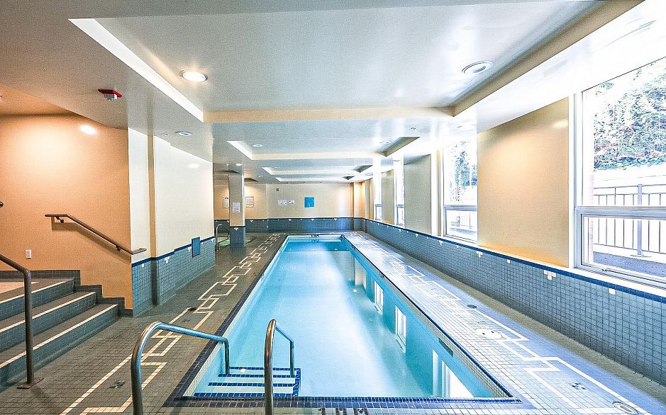 412 618 W 45th Avenue