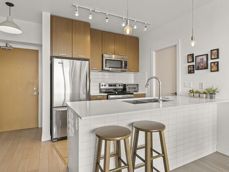 507 2321 Scotia Street