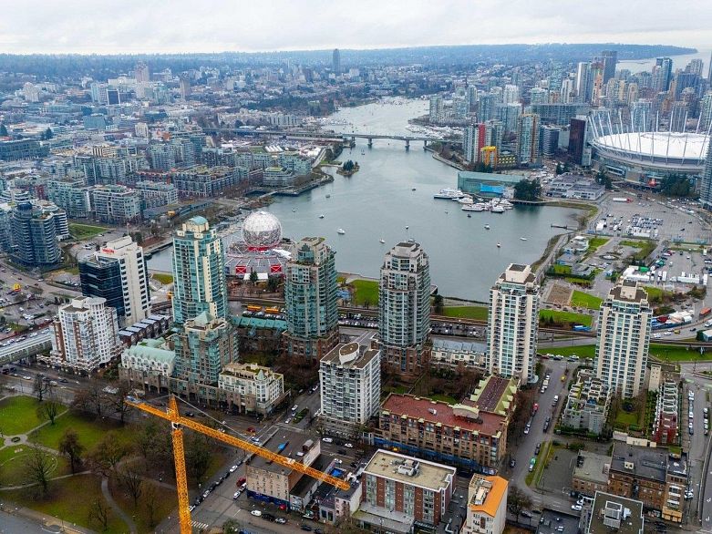 706 189 National Avenue