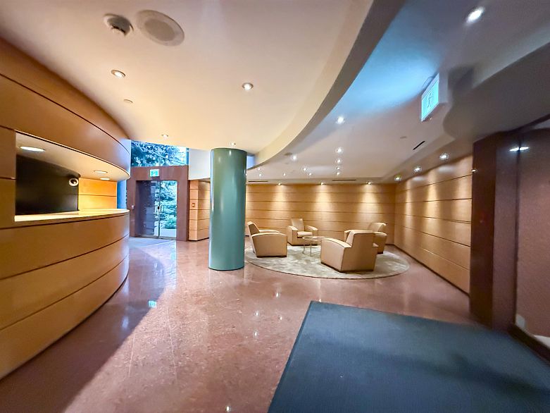 902 1888 Alberni Street