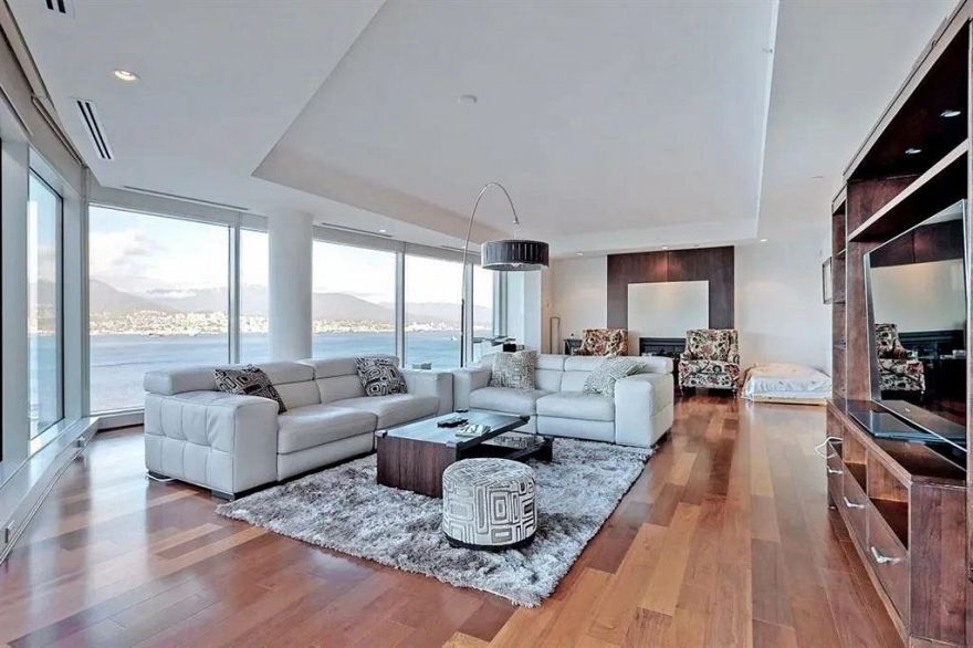 1001 1139 W Cordova Street