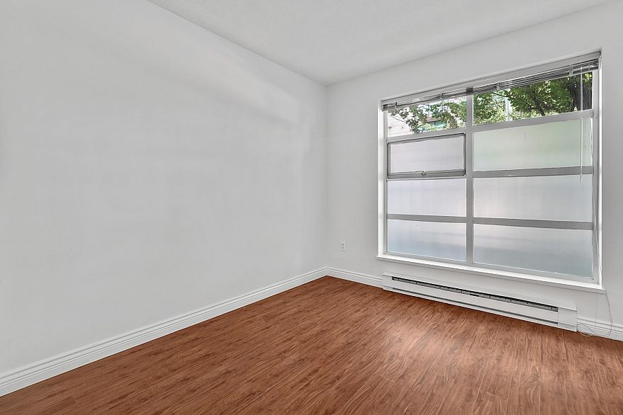 102 8989 Hudson Street