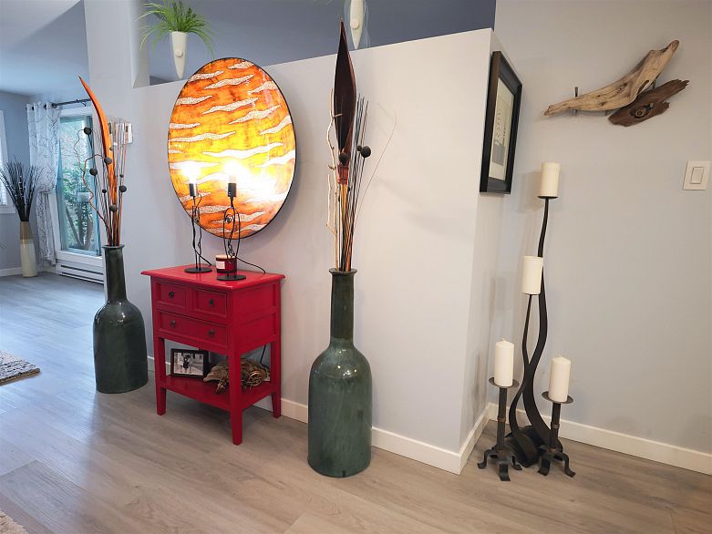 204 1550 Mariner Walk