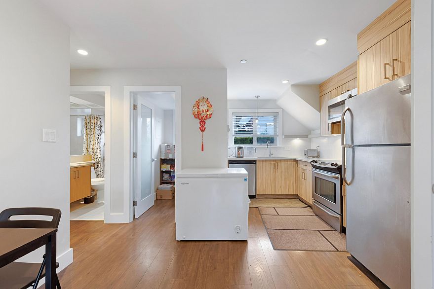 6030 Prince Edward Street