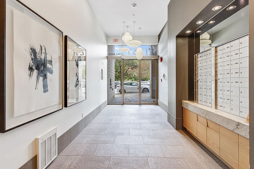 405 1808 W 1st Avenue