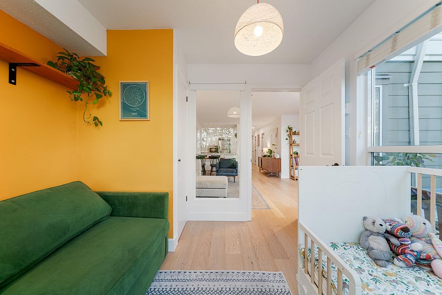 101 225 E 19th Avenue