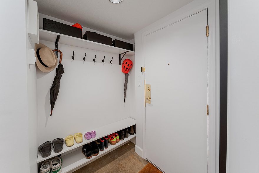 101 225 E 19th Avenue