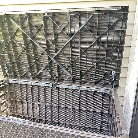 309 1422 E 3rd Avenue