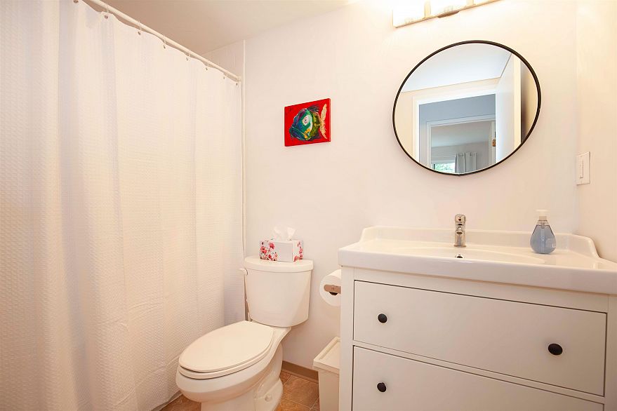 403 2045 Franklin Street