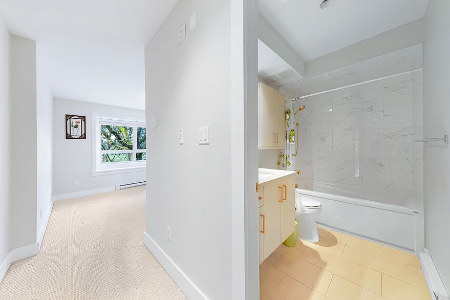 6030 Prince Edward Street