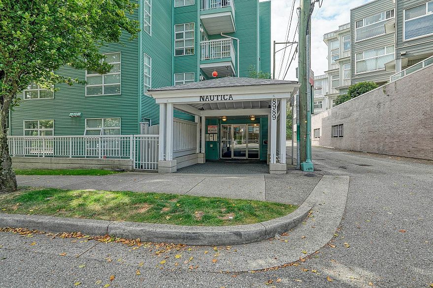 102 8989 Hudson Street