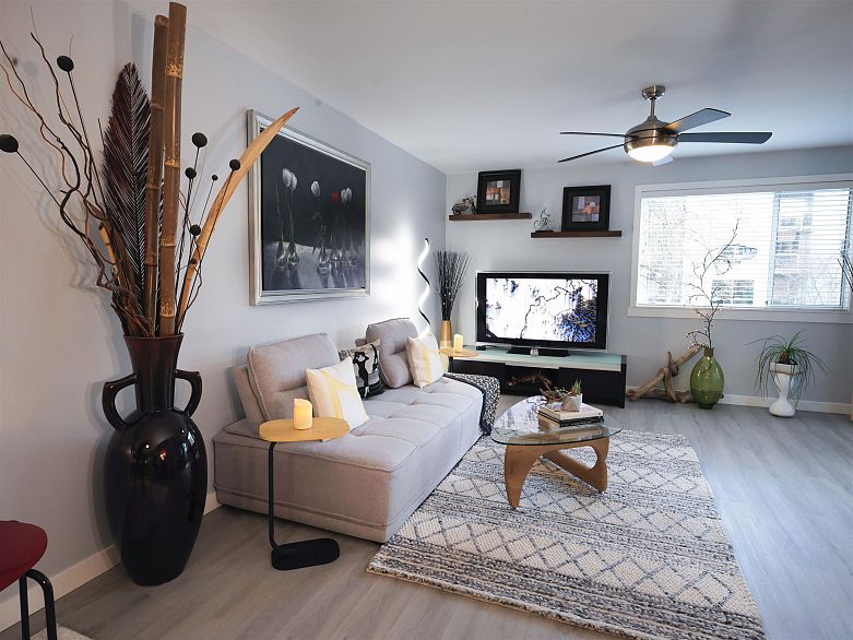 204 1550 Mariner Walk