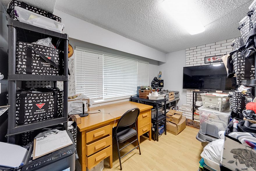 7396 Sherbrooke Street