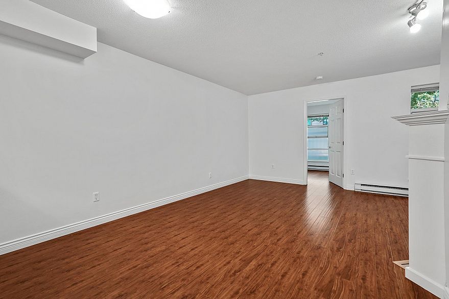 102 8989 Hudson Street