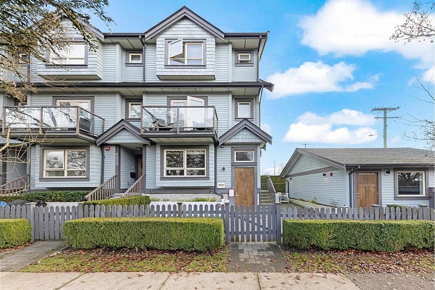 6030 Prince Edward Street