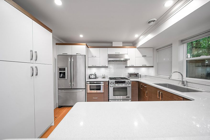 2388 Macdonald Street