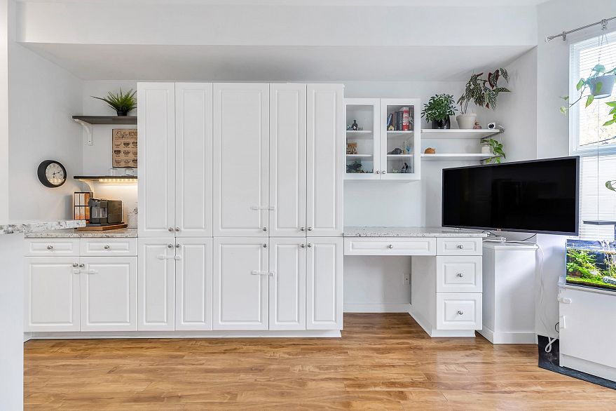 8533 Aquitania Place