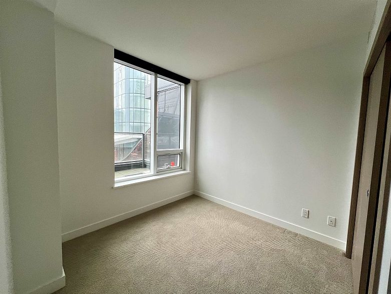 1252 38 SMITHE STREET, Vancouver BC V6B 0P4