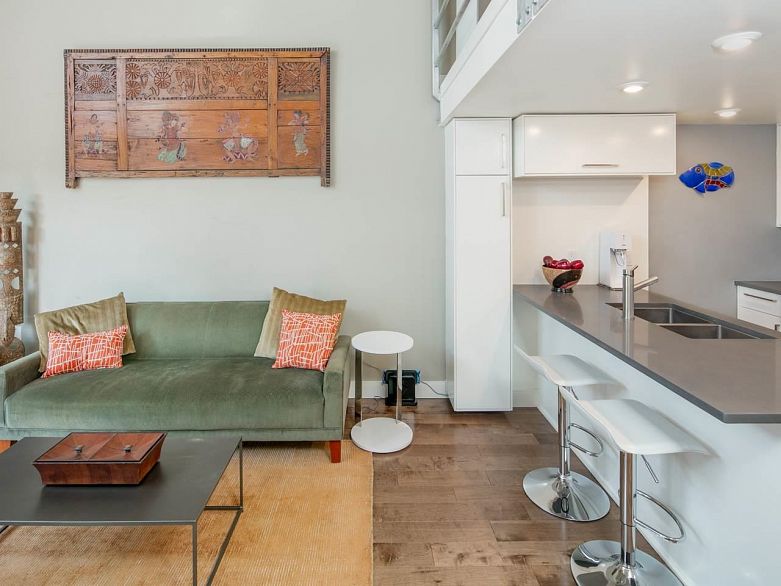 714 22 E Cordova Street