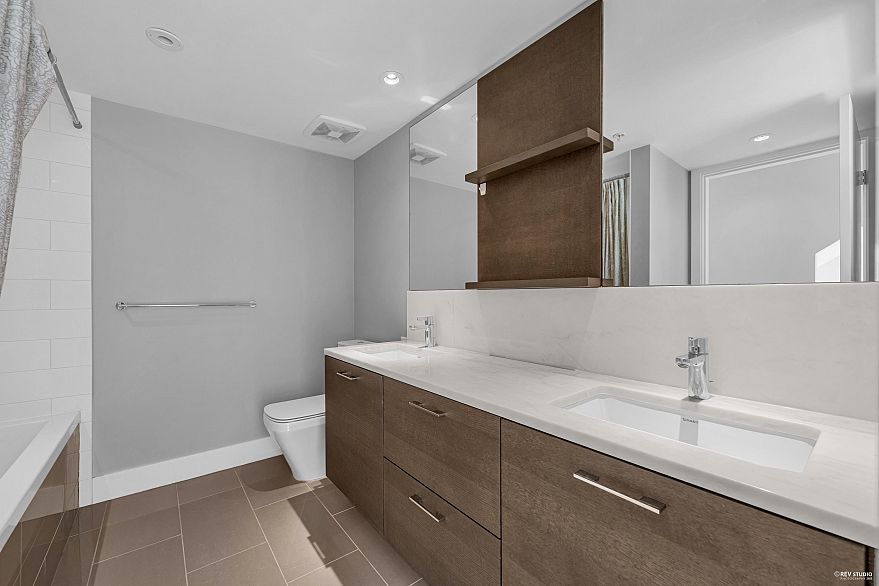 7478 Granville Street