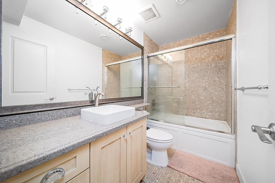 2388 Macdonald Street