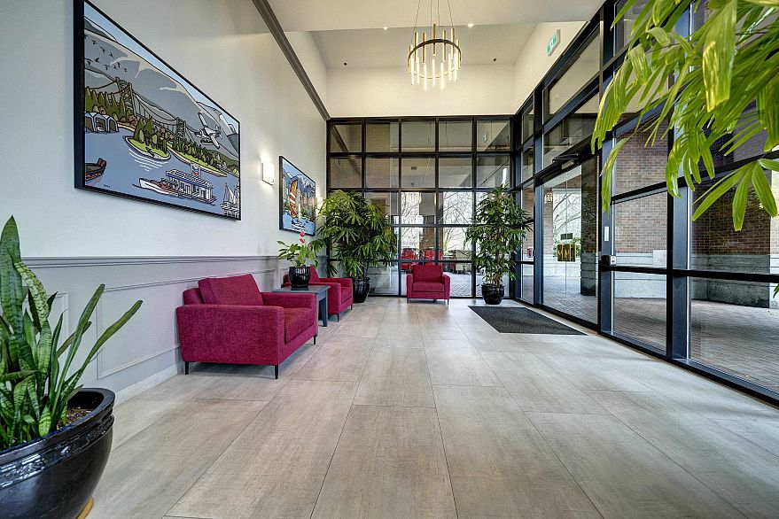 2504 1088 QUEBEC STREET, Vancouver BC V6A 4H2