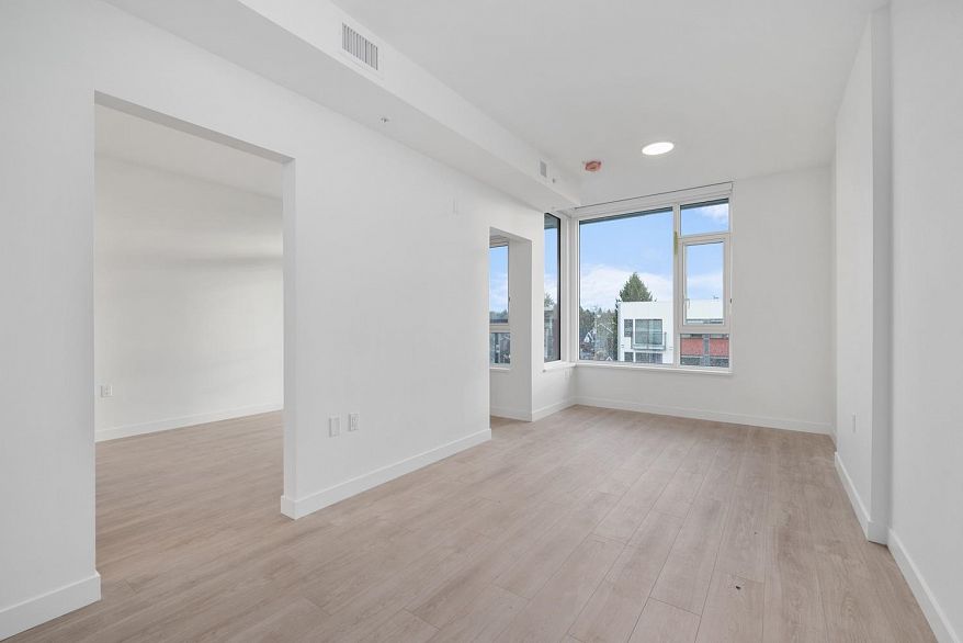 40X 1981 MACDONALD STREET, Vancouver BC V6K 1M7