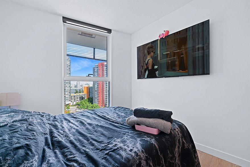 1284 87 Nelson Street