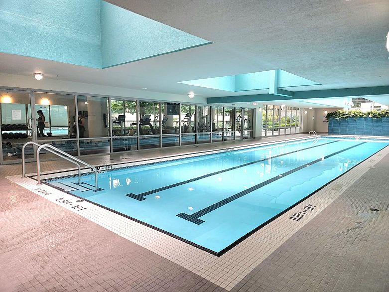 928 RICHARDS STREET, Vancouver BC V6B 3C1