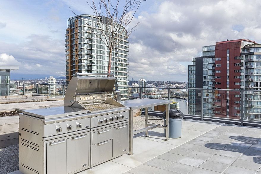 1252 38 SMITHE STREET, Vancouver BC V6B 0P4