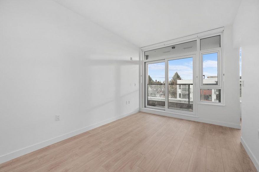 40X 1981 MACDONALD STREET, Vancouver BC V6K 1M7