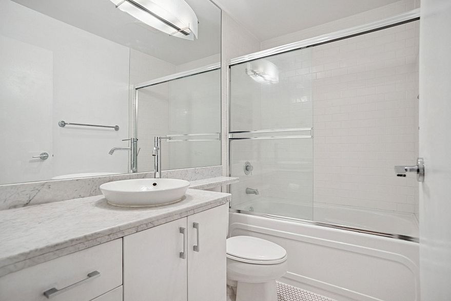 1203 1050 SMITHE STREET, Vancouver BC V6E 4T4