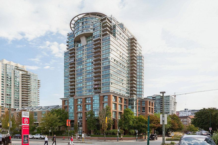 508 1088 Quebec Street