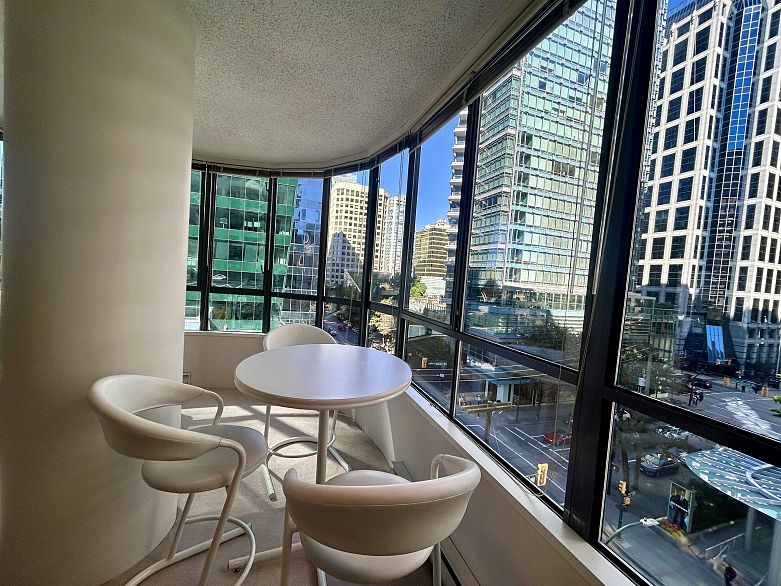 506 1060 ALBERNI STREET, Vancouver BC V6E 4K2