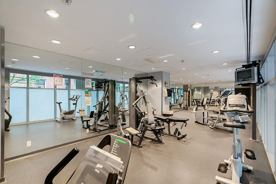 2103 1001 Richards Street