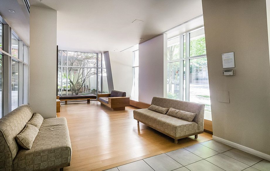 2103 1001 Richards Street