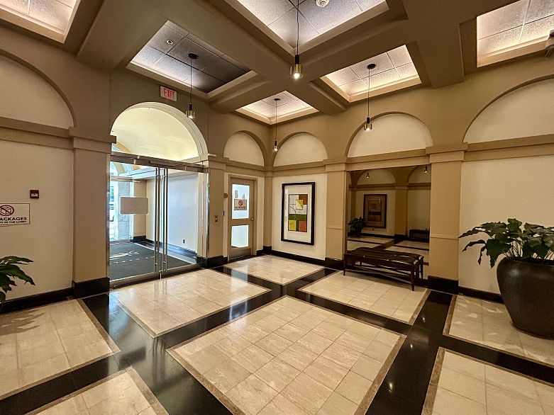 506 1060 ALBERNI STREET, Vancouver BC V6E 4K2