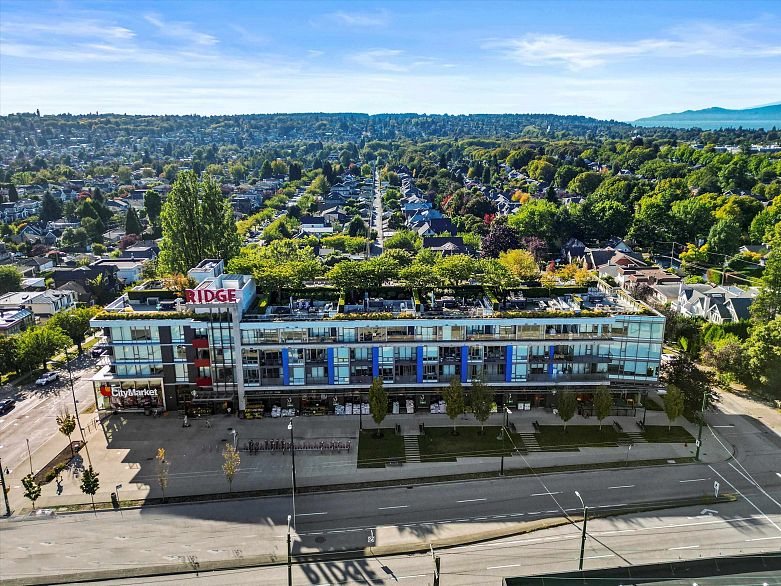 312 2118 W 15th Avenue