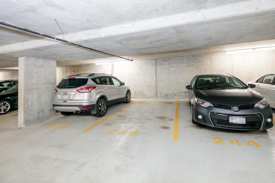 1402 1200 Alberni Street