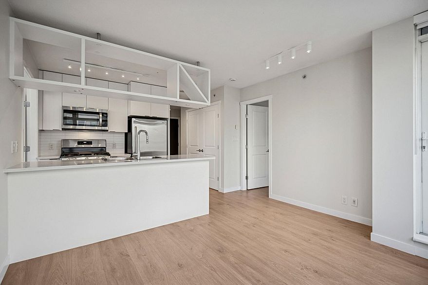 2103 1001 Richards Street