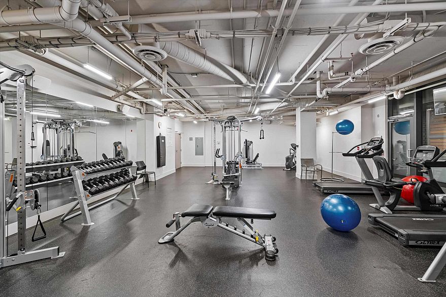 312 2118 W 15th Avenue