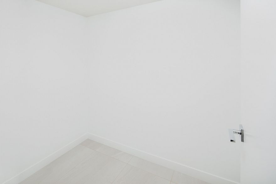 1402 1200 Alberni Street