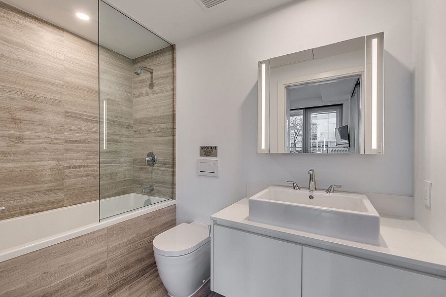 203 1480 HOWE STREET, Vancouver BC V6Z 1C4