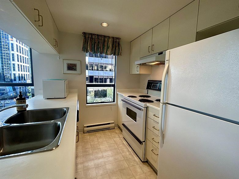 506 1060 ALBERNI STREET, Vancouver BC V6E 4K2