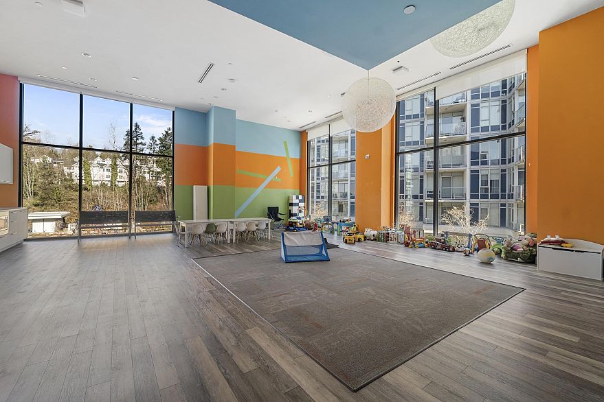 702 3451 Sawmill Crescent