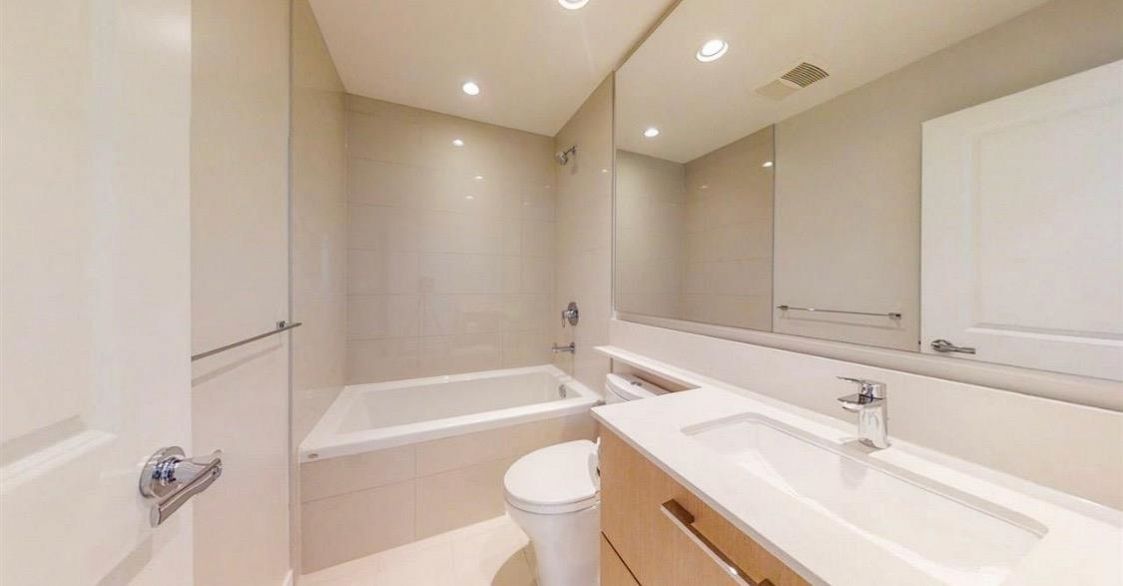 1005 3533 ROSS DRIVE DRIVE, Vancouver BC V6S 0L3